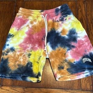 NWT Strivers Row tie-dye 7 inch drawstring shorts size S